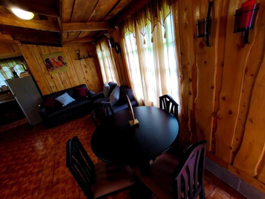 Chalet Emperador - The Place For Quetzals Lovers! Copey